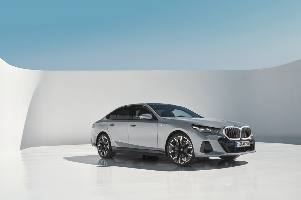 BMW i5 eDrive40